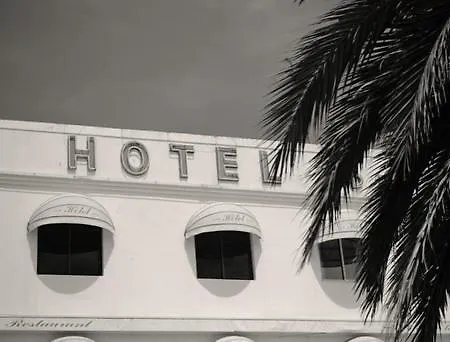 Hotell L'hotel De La