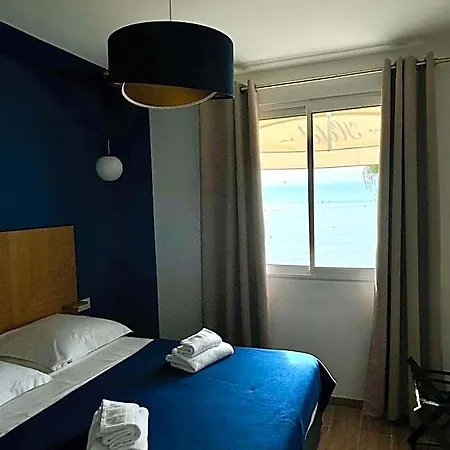 L'hotel De La 2* Le Grau-du-Roi