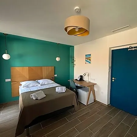 L'hotel De La 2* Le Grau-du-Roi